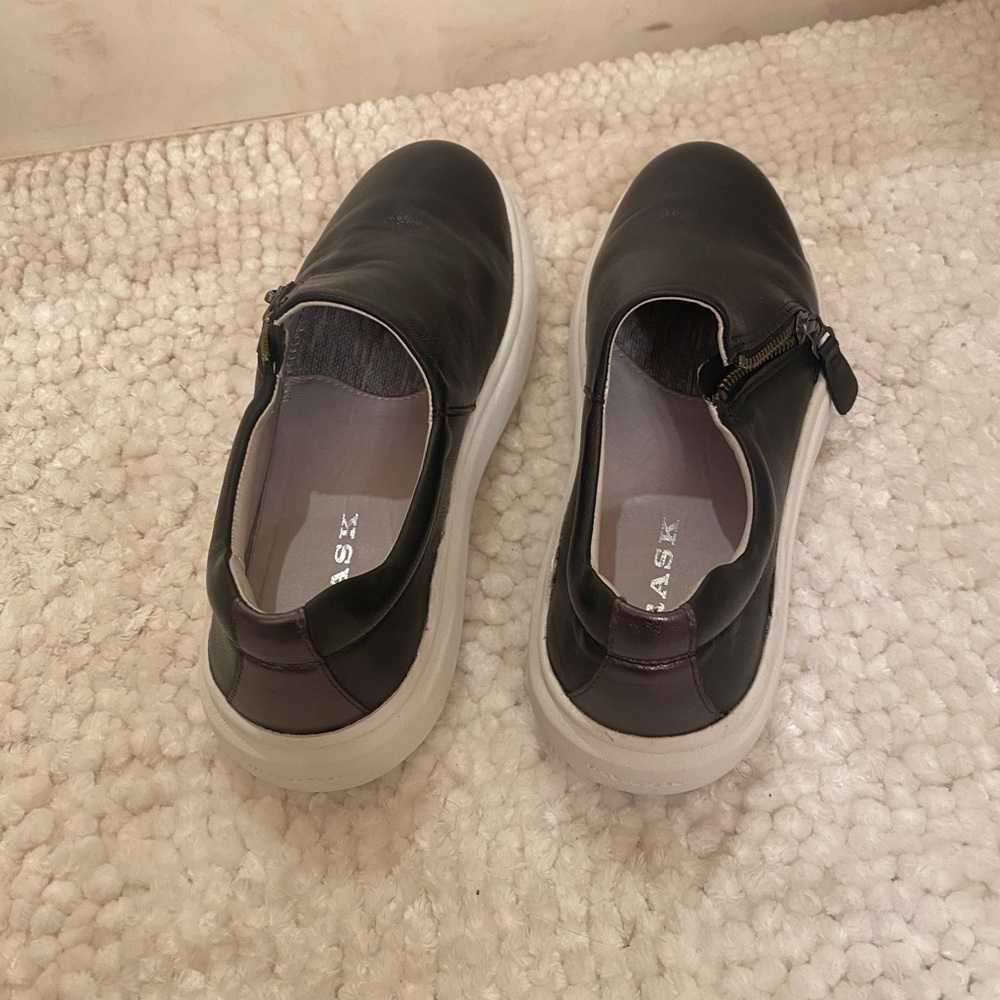 Trask Shoes - Picture 2 of 4